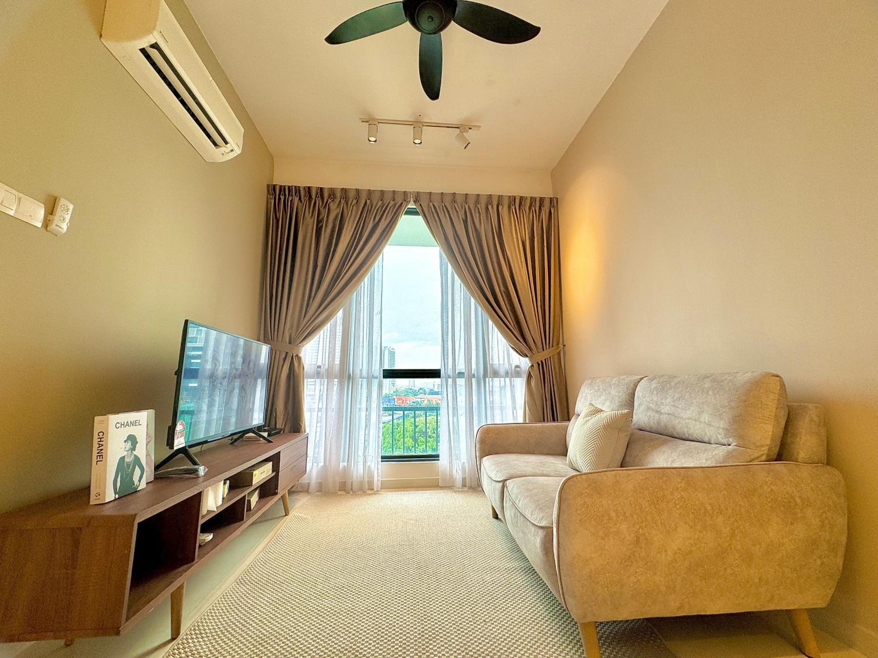 SKS Pavillion Residence Suites by Luxecocoo CK Johor Bahru