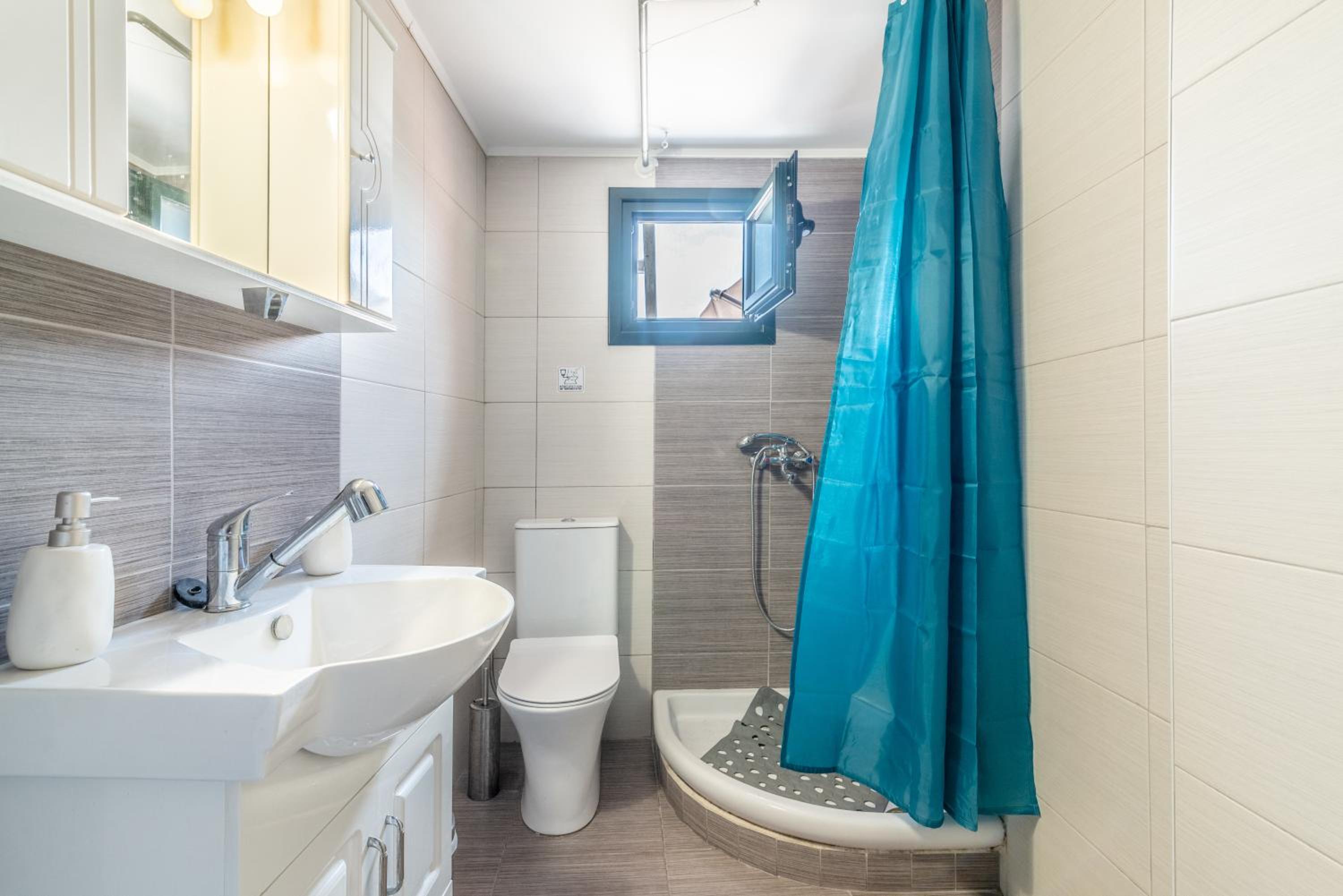 City Loft near the airport with Seaview