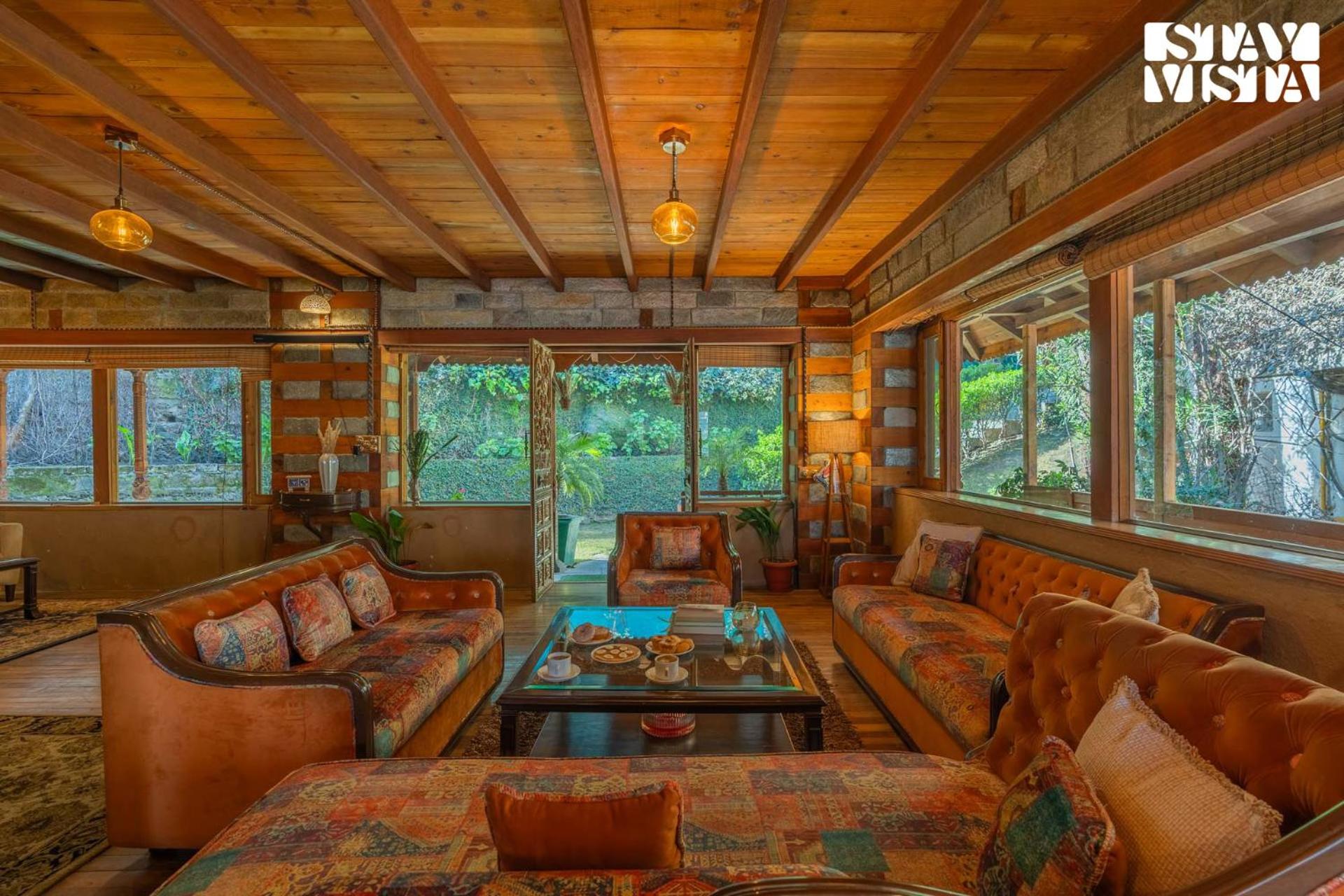 StayVista at The Manor Cozy Retreat in Kullu Manali view 5