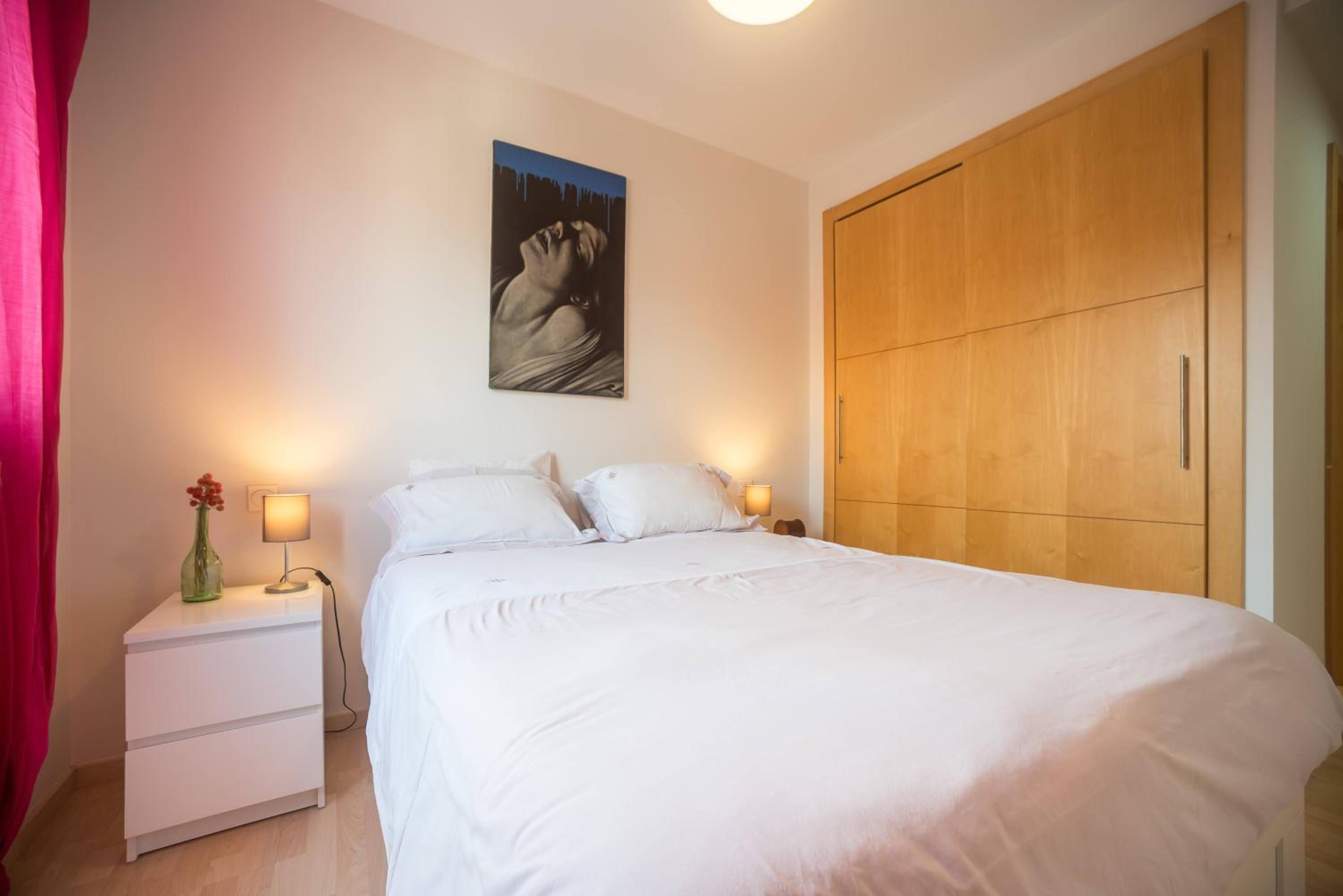Love Rent4 Málaga Ático con terraza y vistas, parking gratuito
