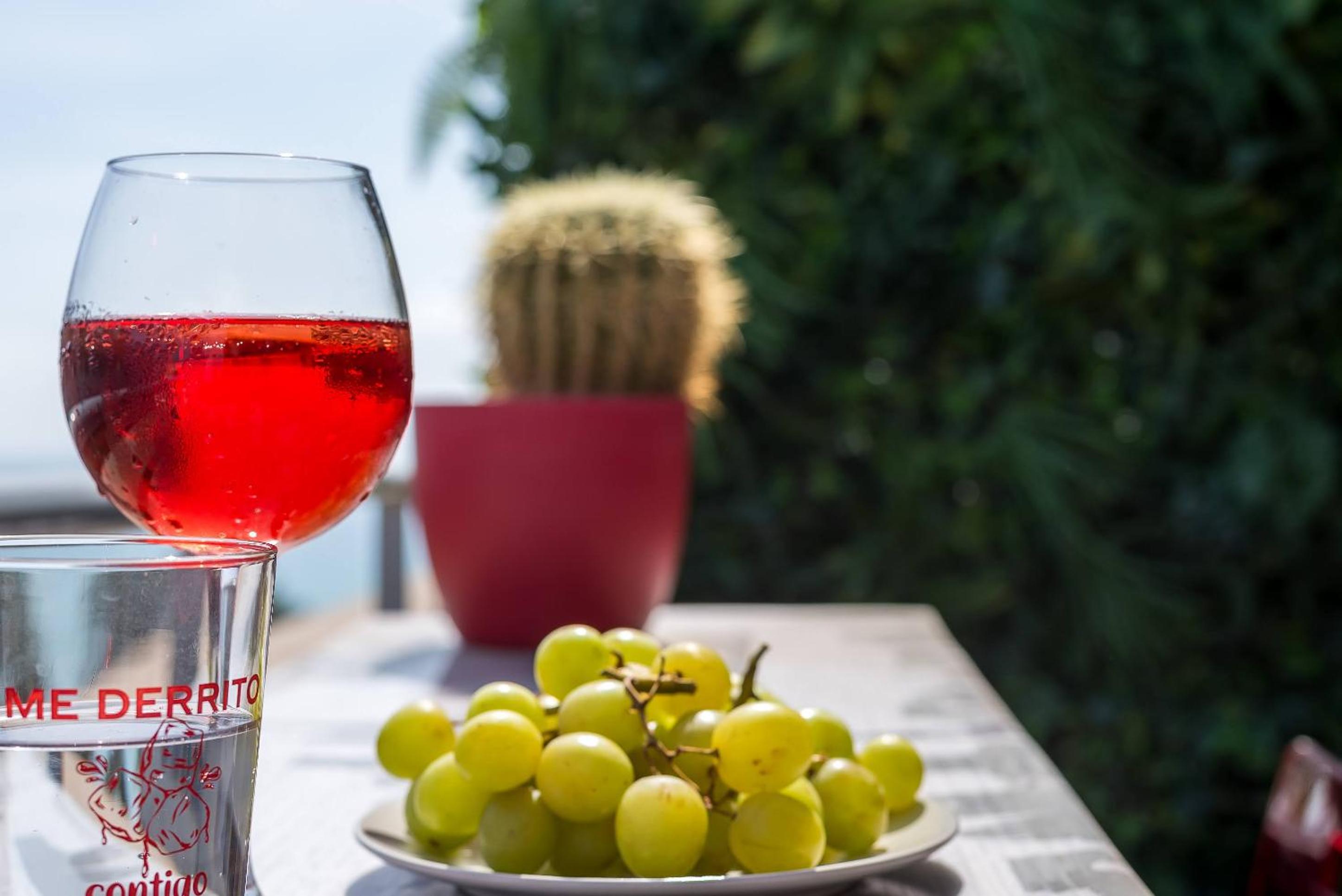 Love Rent4 Málaga Ático con terraza y vistas, parking gratuito