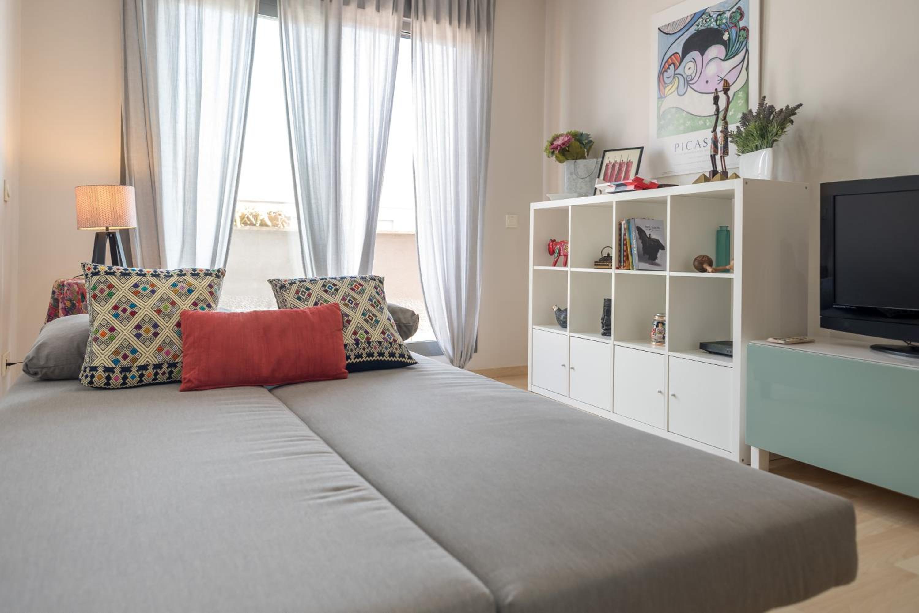 Love Rent4 Málaga Ático con terraza y vistas, parking gratuito