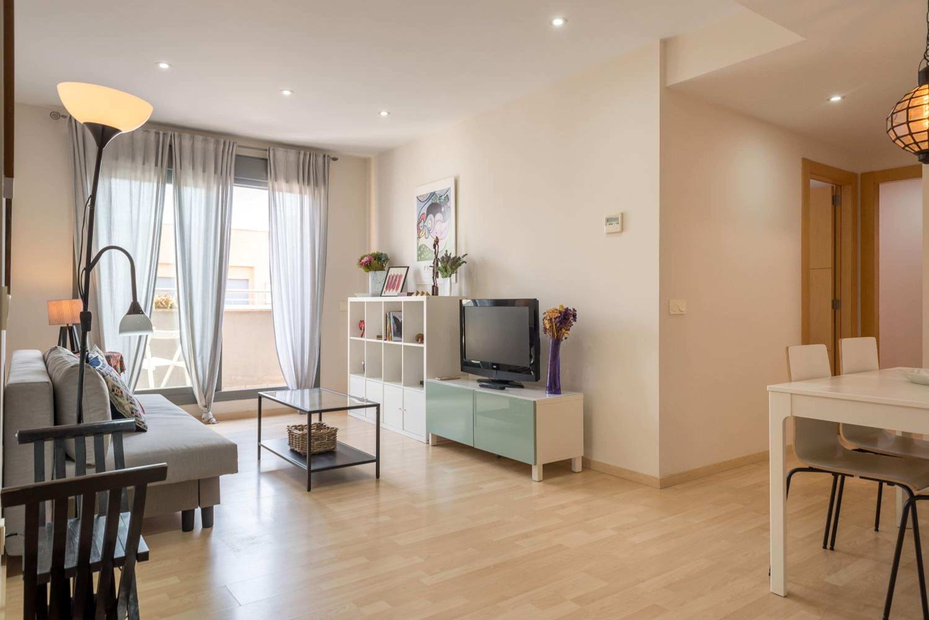 Love Rent4 Málaga Ático con terraza y vistas, parking gratuito