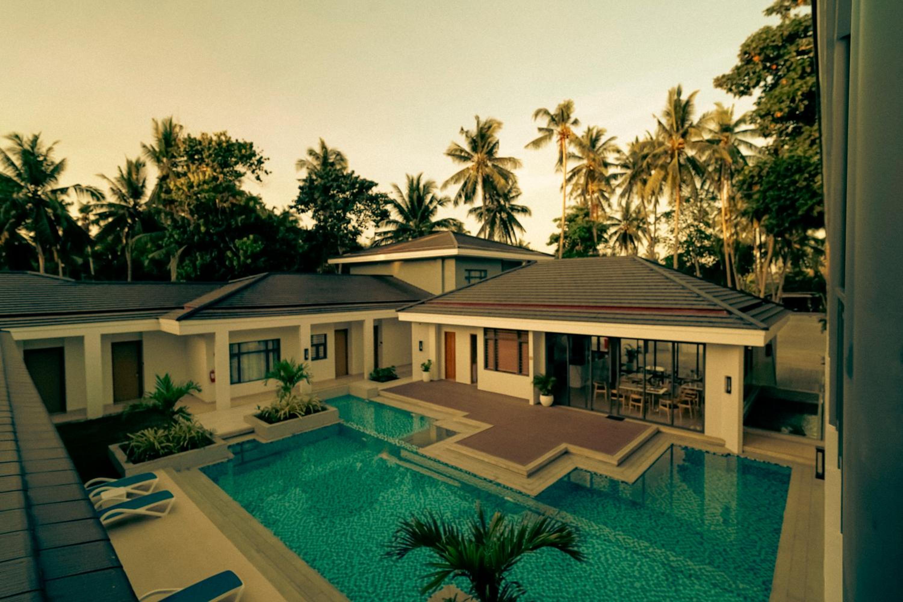 Cocotree Resort