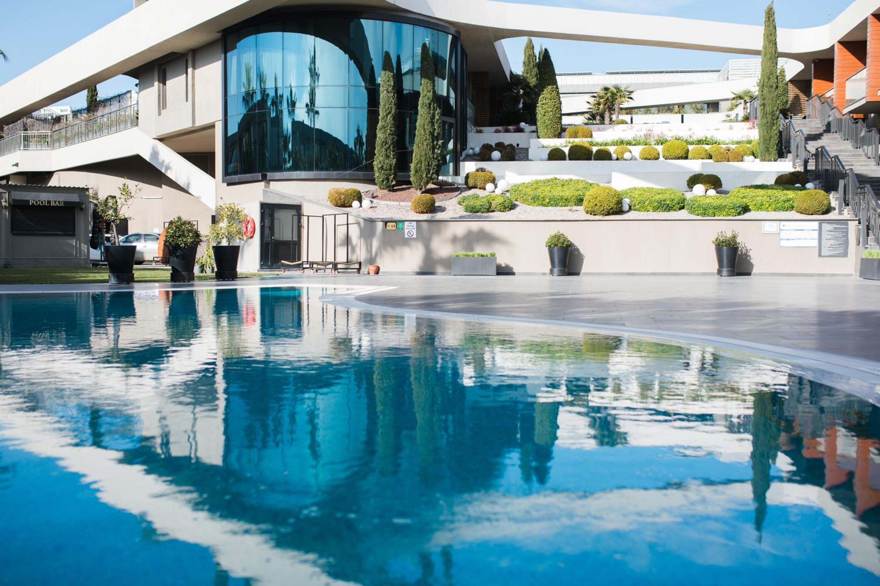 DoubleTree By Hilton Izmir Airport - Image 38