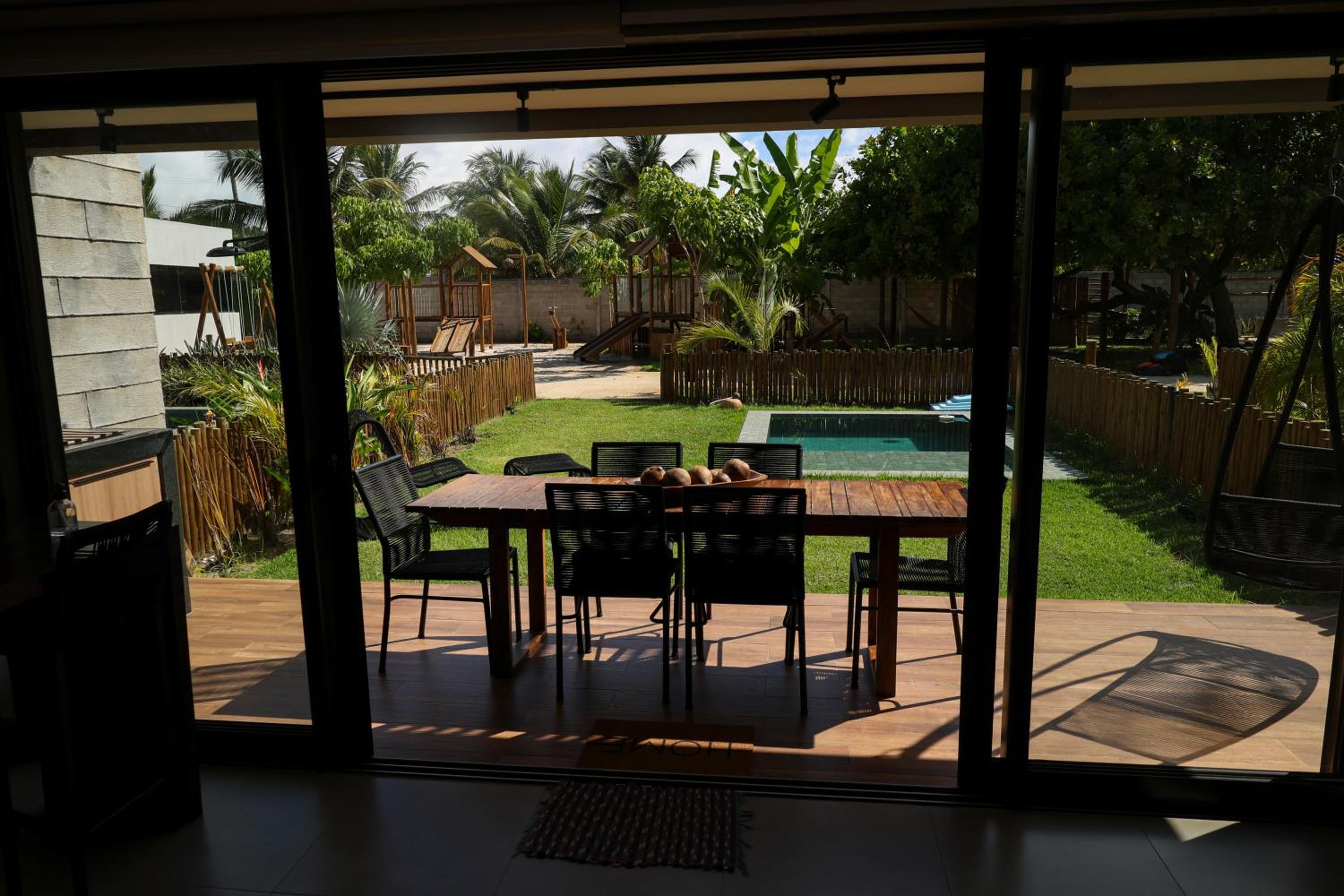 Housi, condo beira mar em Milagres