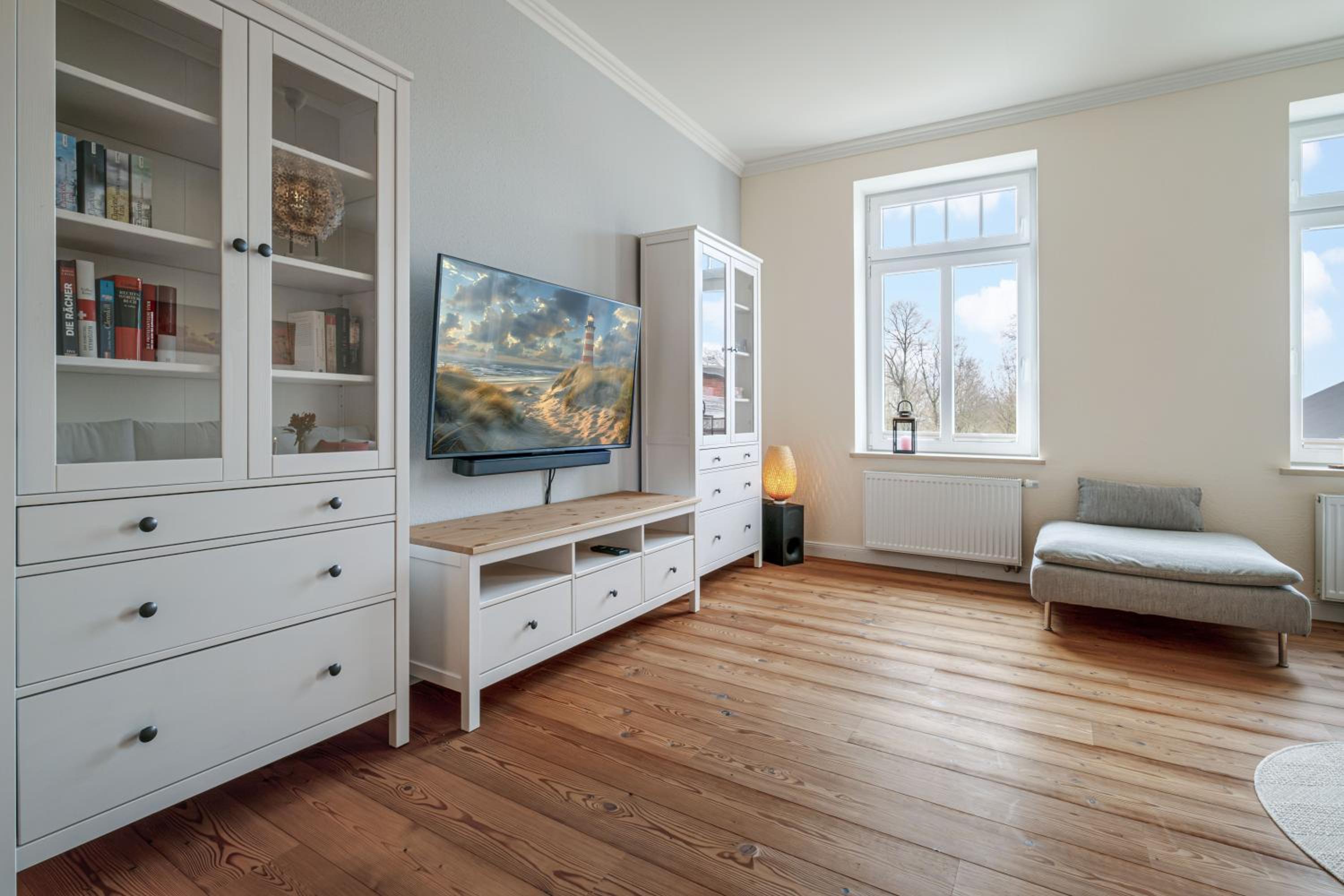 Ferienwohnung Gut Hardesby - großzügig mit Kamin & tollem Garten