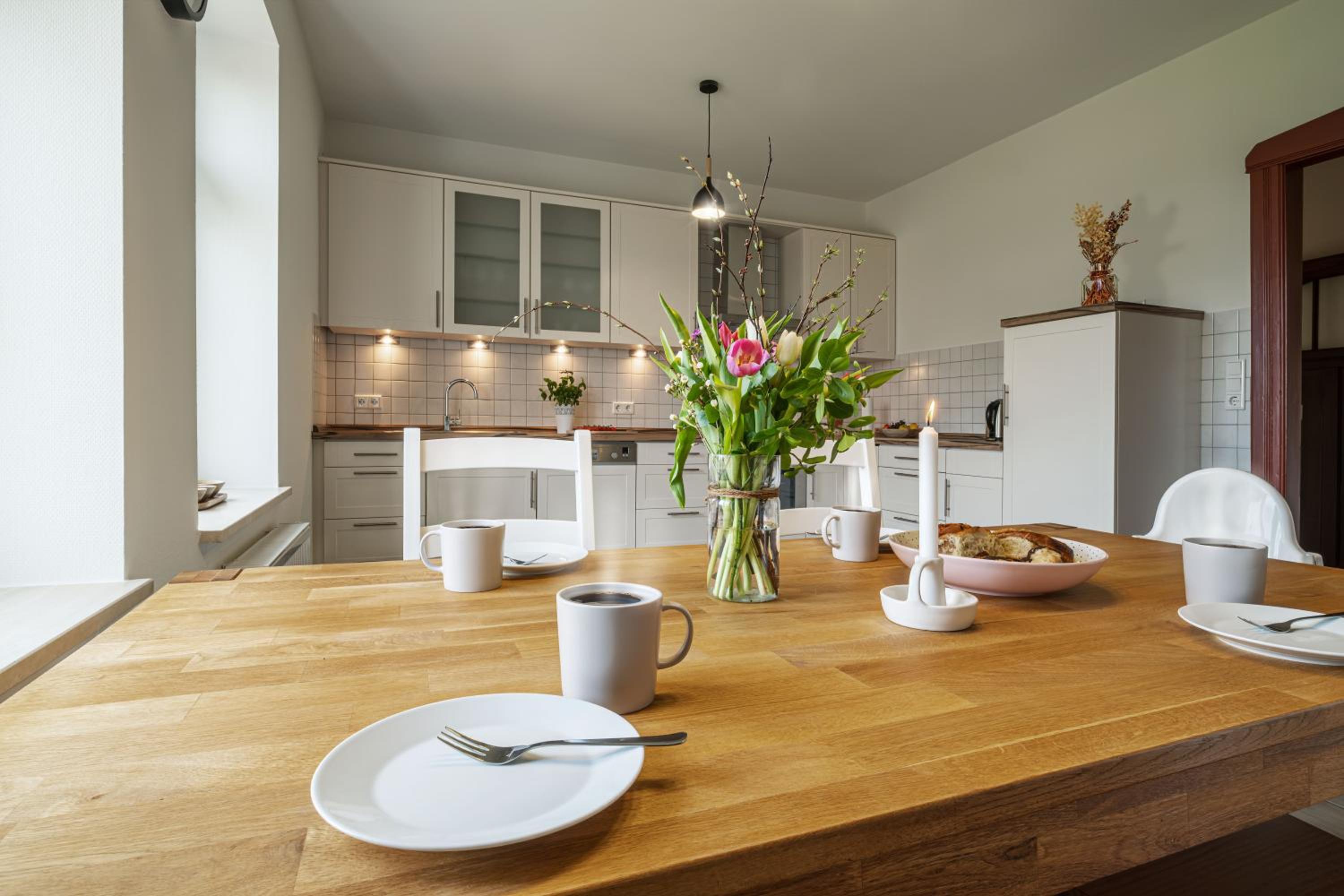 Ferienwohnung Gut Hardesby - großzügig mit Kamin & tollem Garten