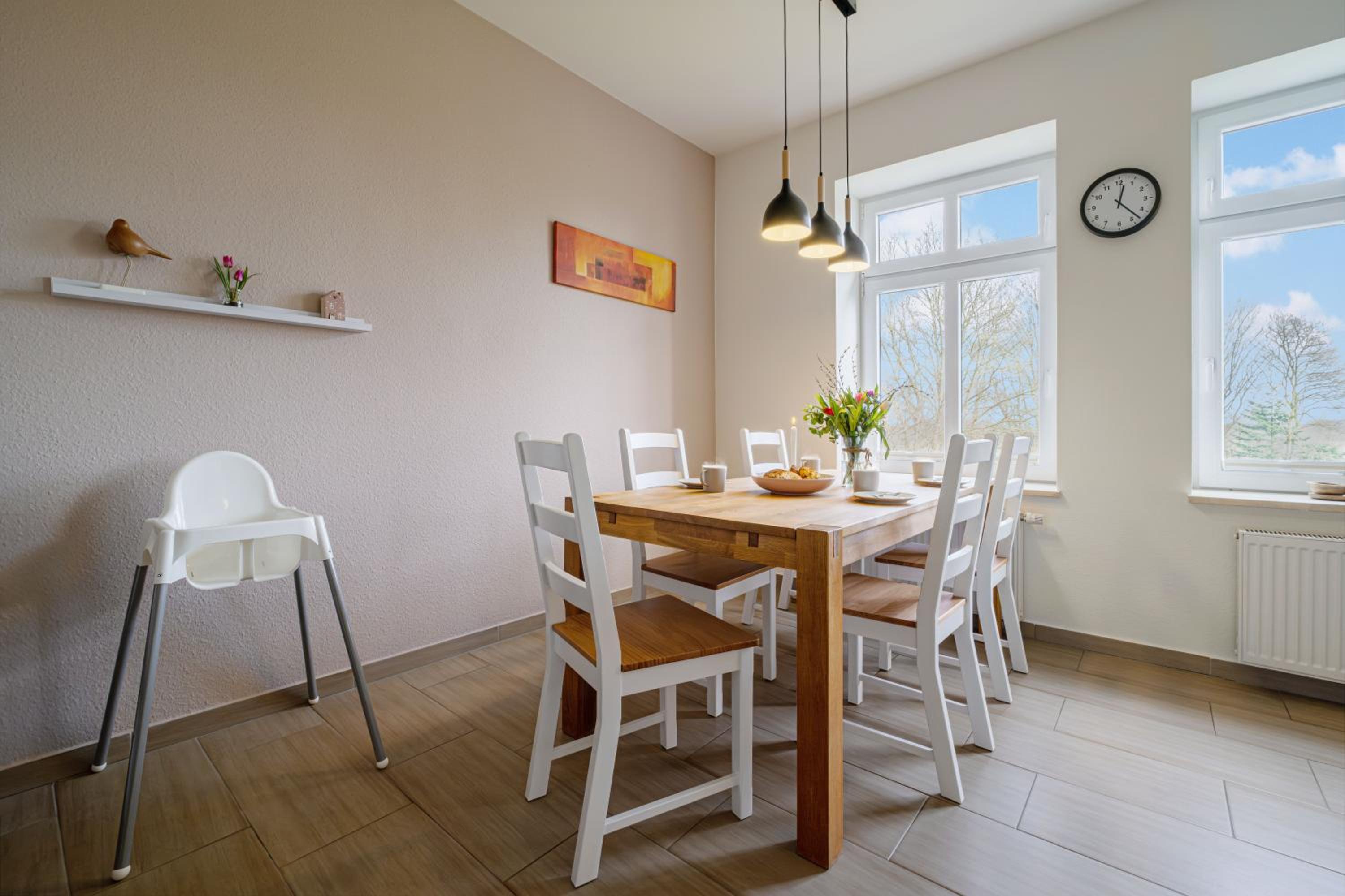 Ferienwohnung Gut Hardesby - großzügig mit Kamin & tollem Garten