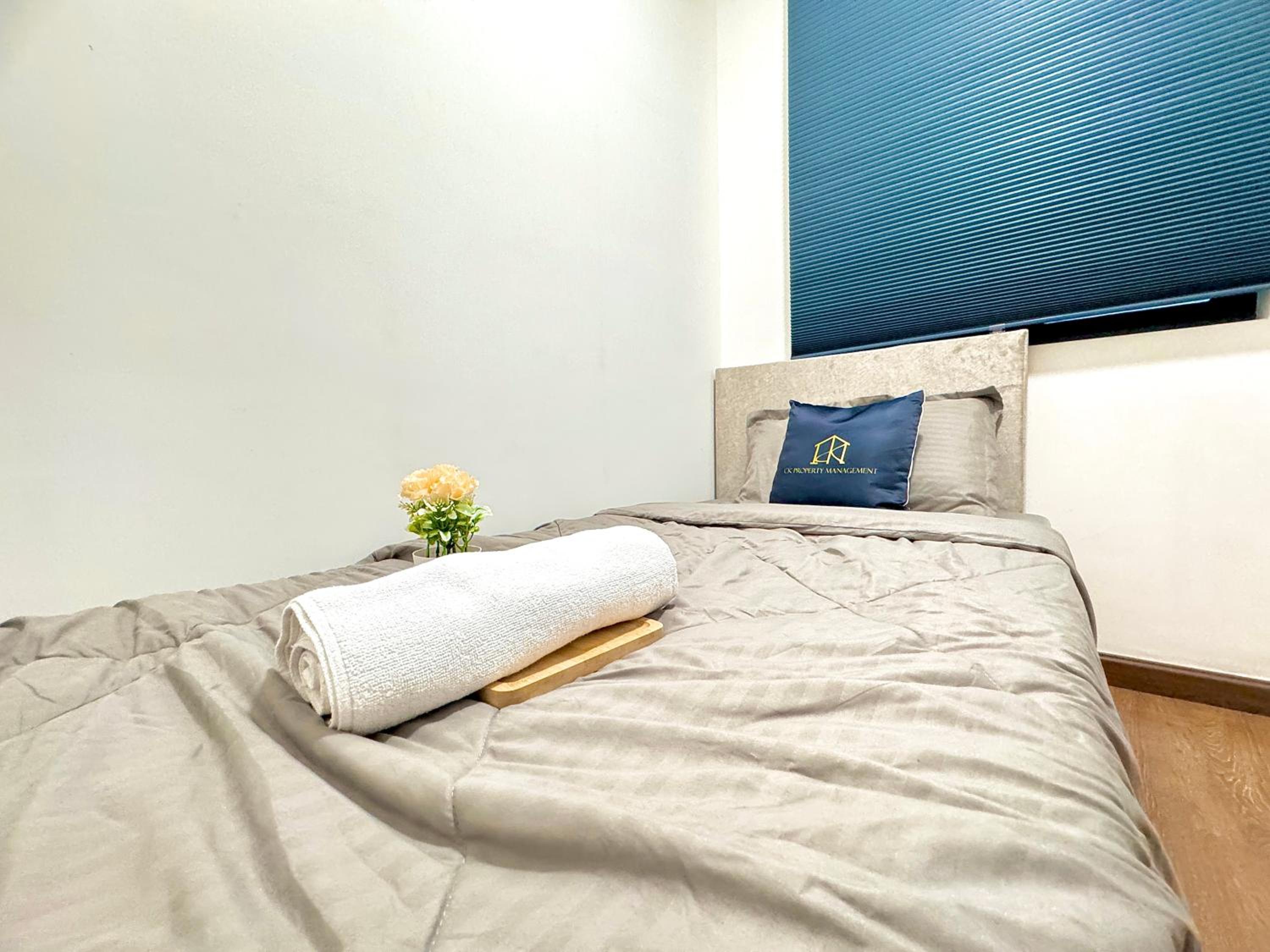 Central Park Tampoi 2 bedroom by Luxecocoo CK