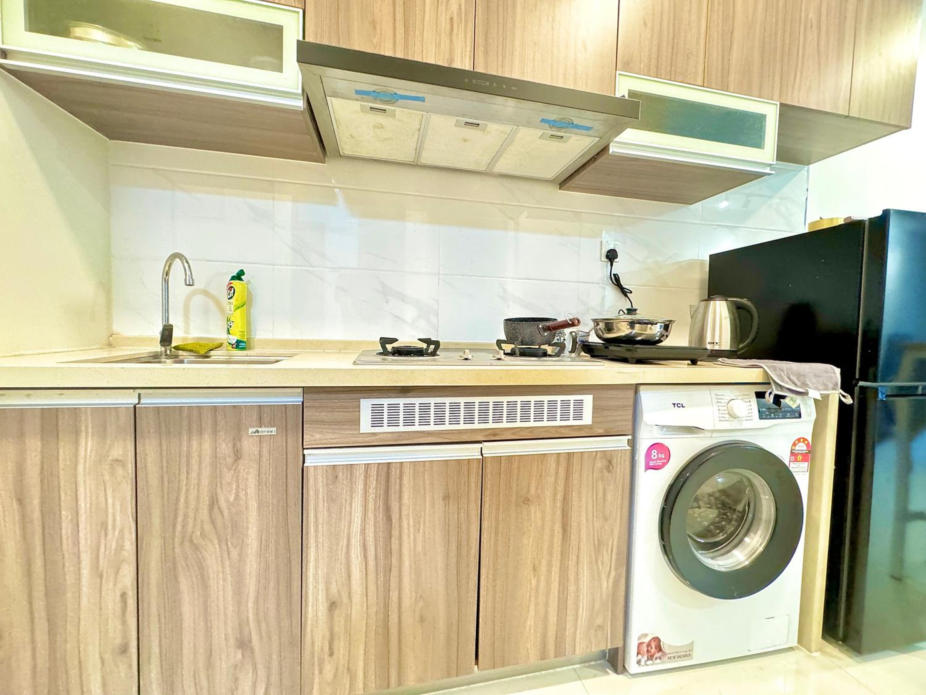 Central Park Tampoi 2 bedroom by Luxecocoo CK