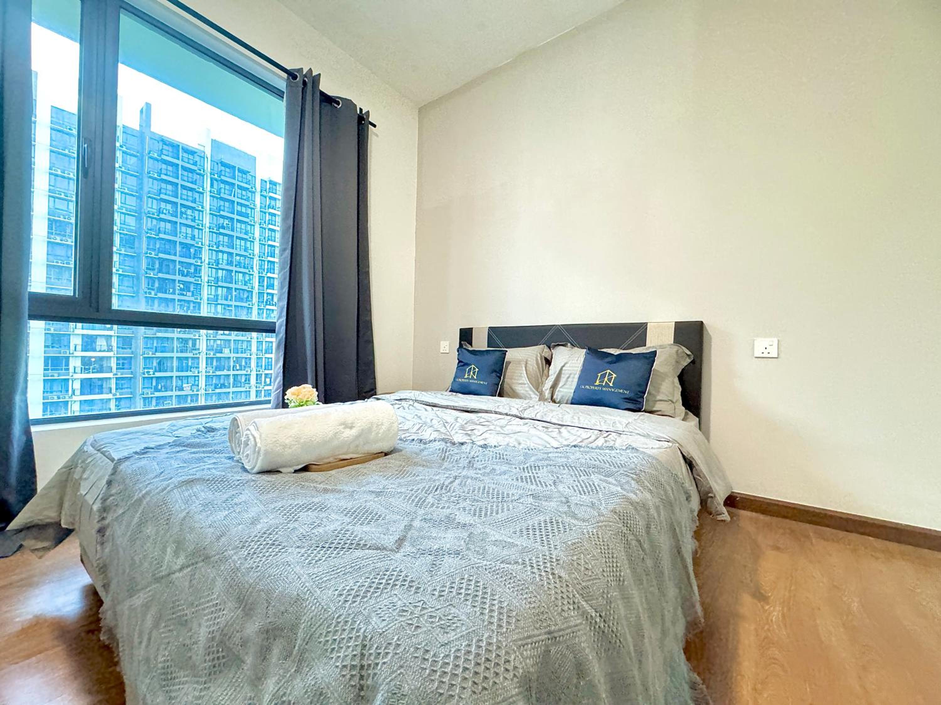 Central Park Tampoi 2 bedroom by Luxecocoo CK