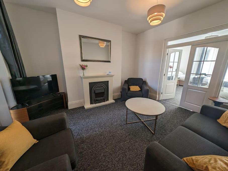 Seaview House - Flat one view 2