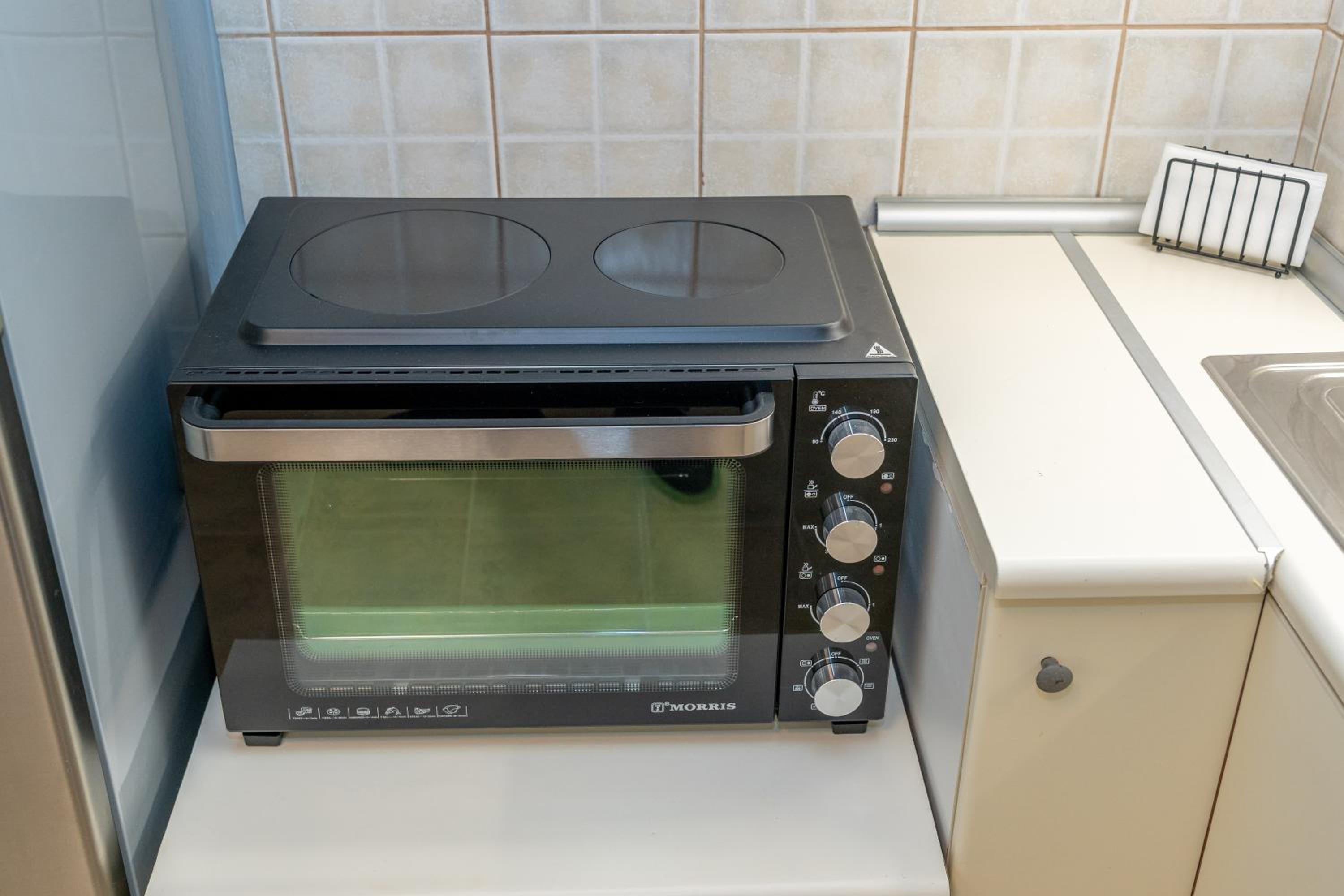 Naos Studio with free private parking of stayinthess photo 3