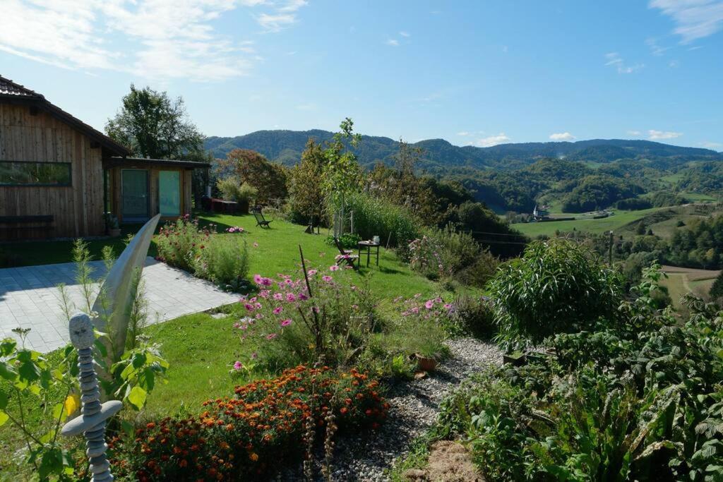 Wohlfühlhaus mit großem Garten