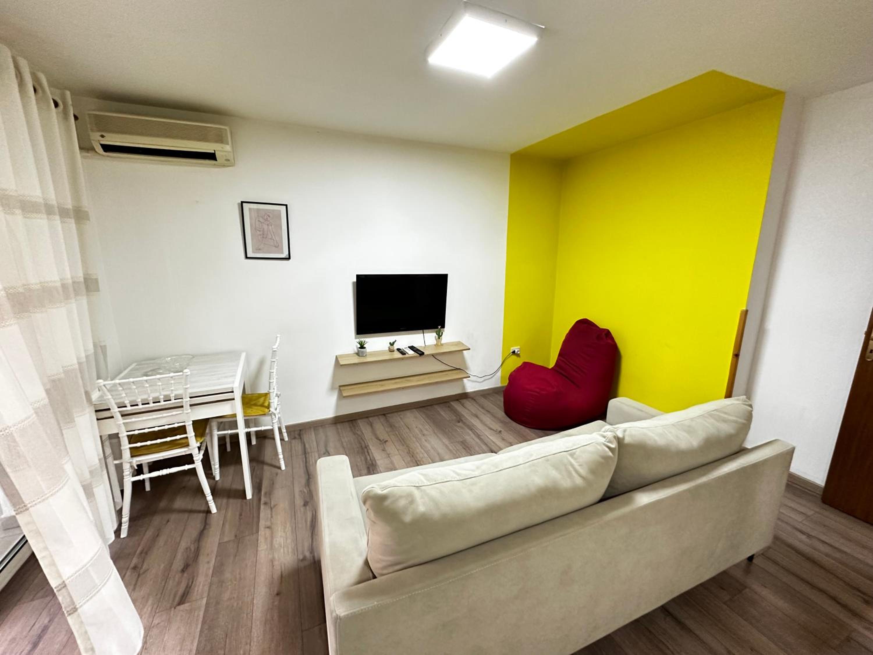 Bob Marley Apartment