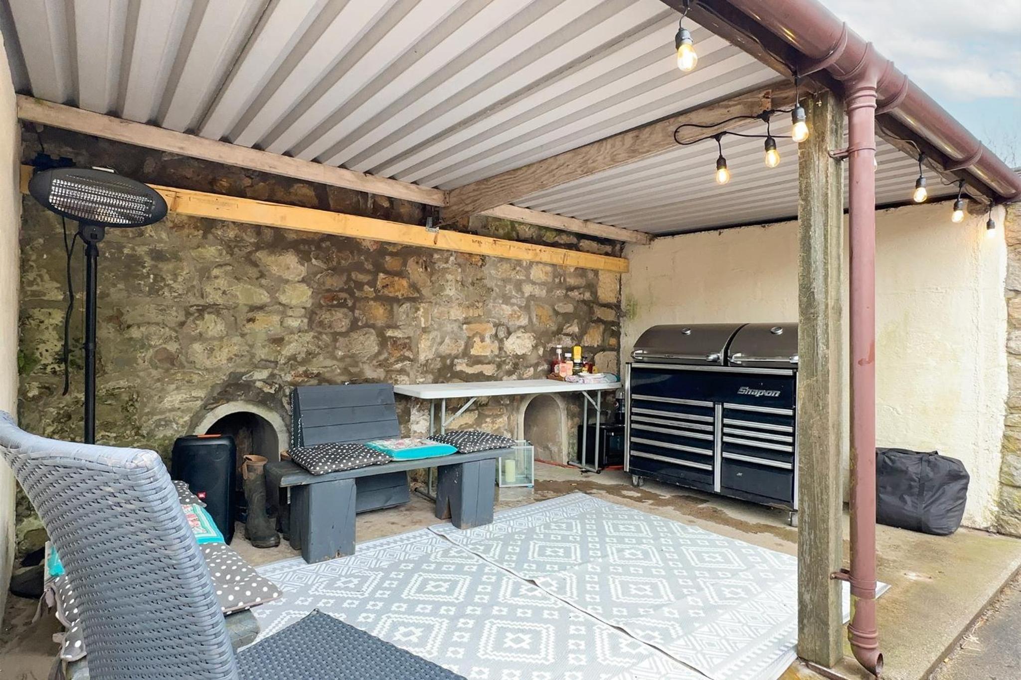 Barraston Farm Country Retreat