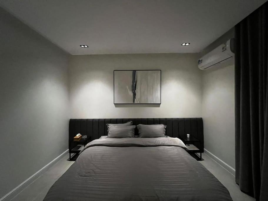 Quiet & cozy downtown apartment