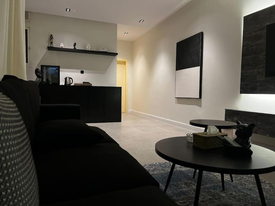Quiet & cozy downtown apartment