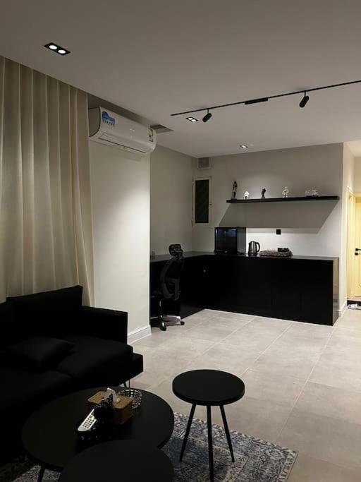 Quiet & cozy downtown apartment