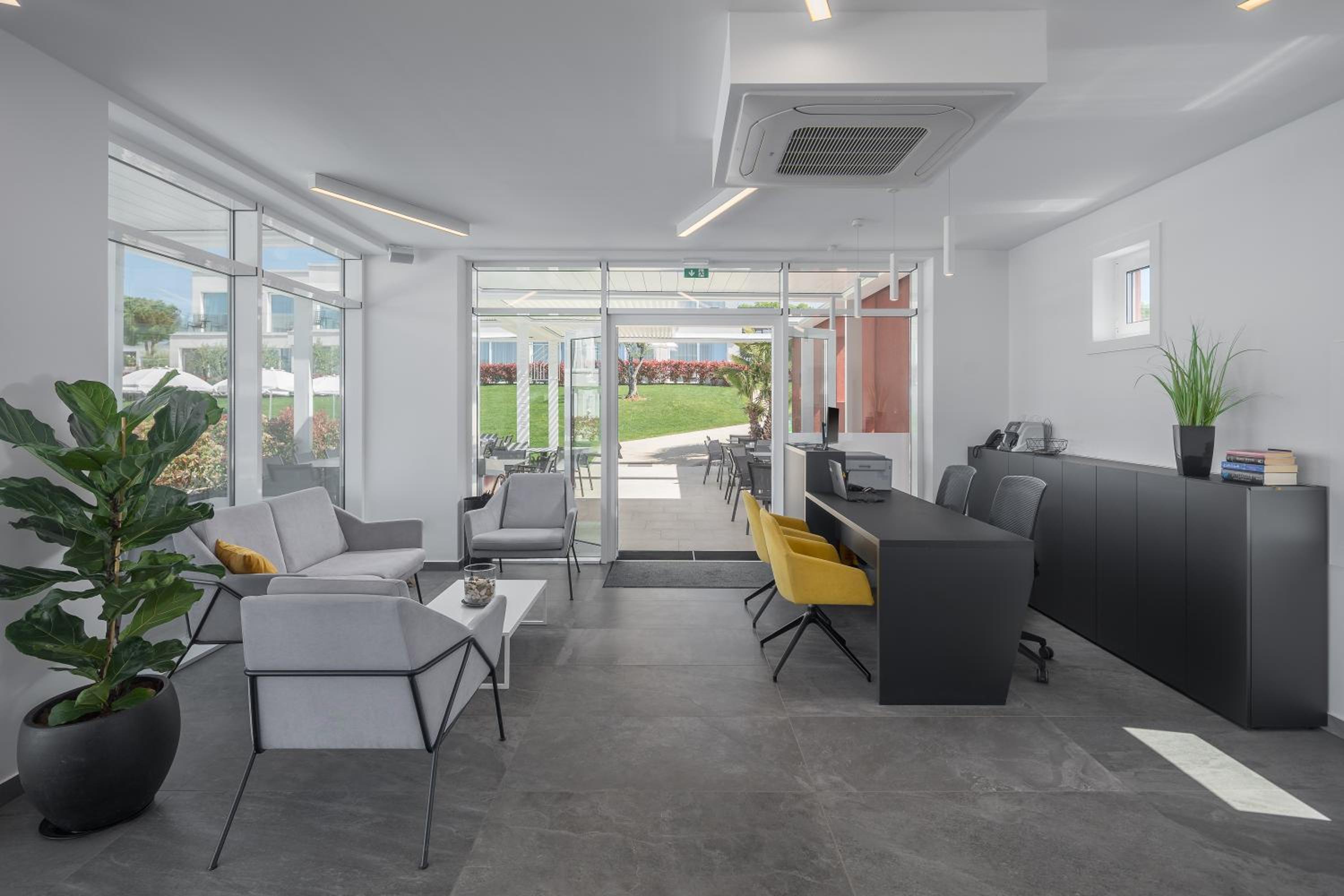 Maj Luxury Residence - Property Image 50