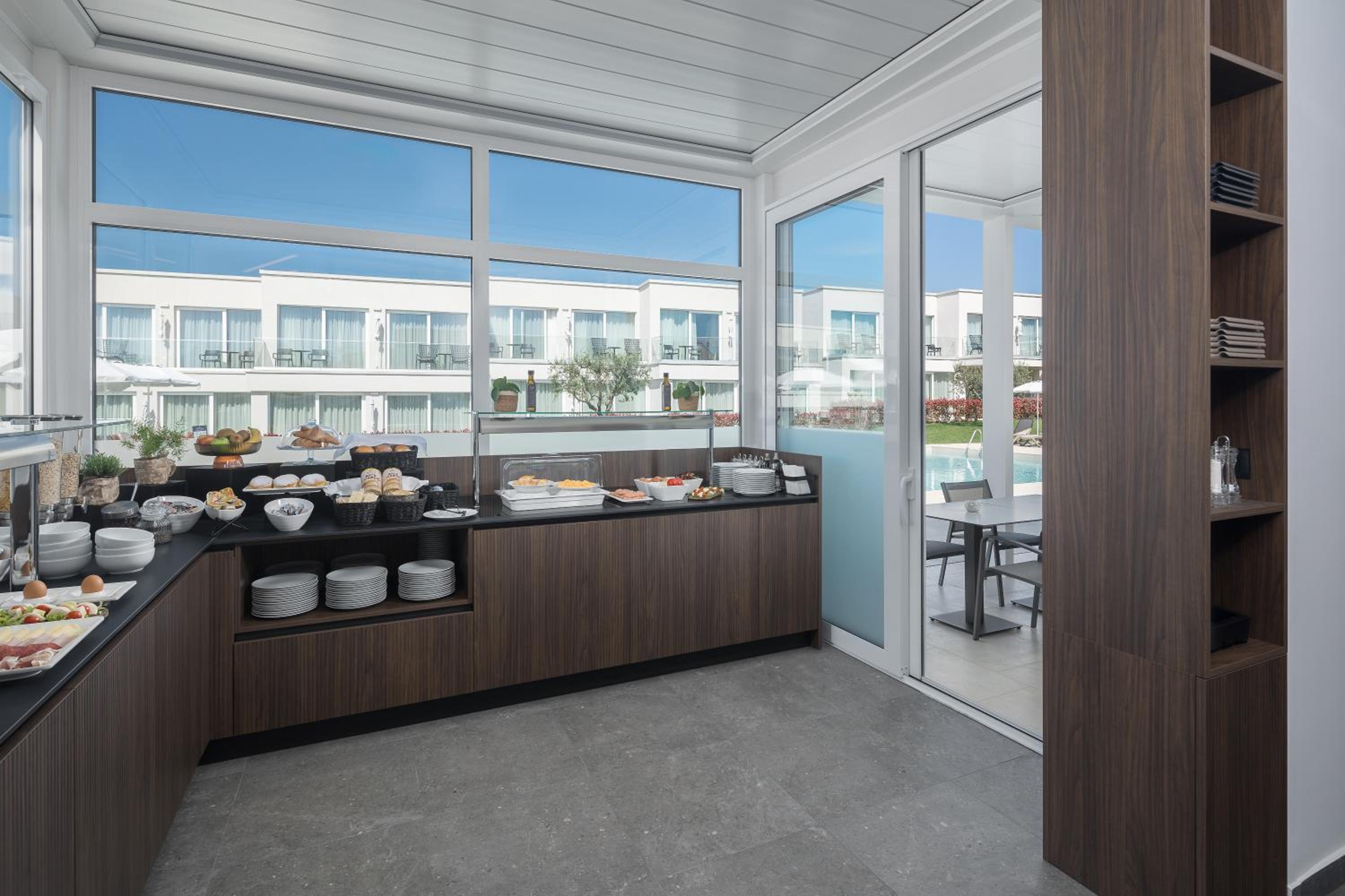 Maj Luxury Residence - Property Image 52