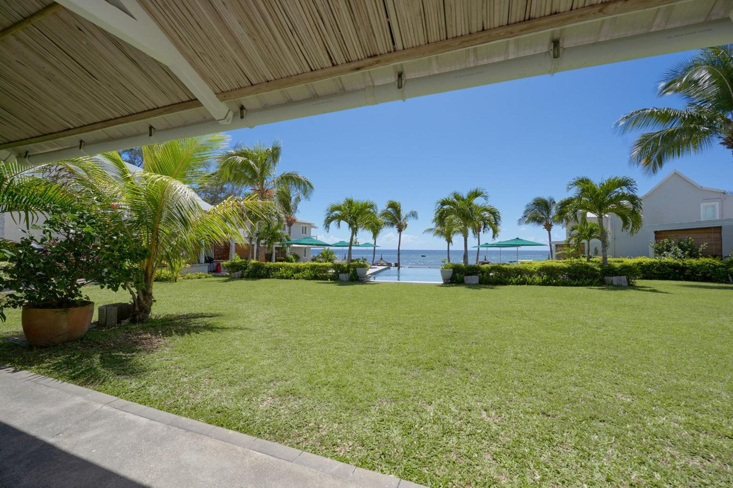White Oaks Villas