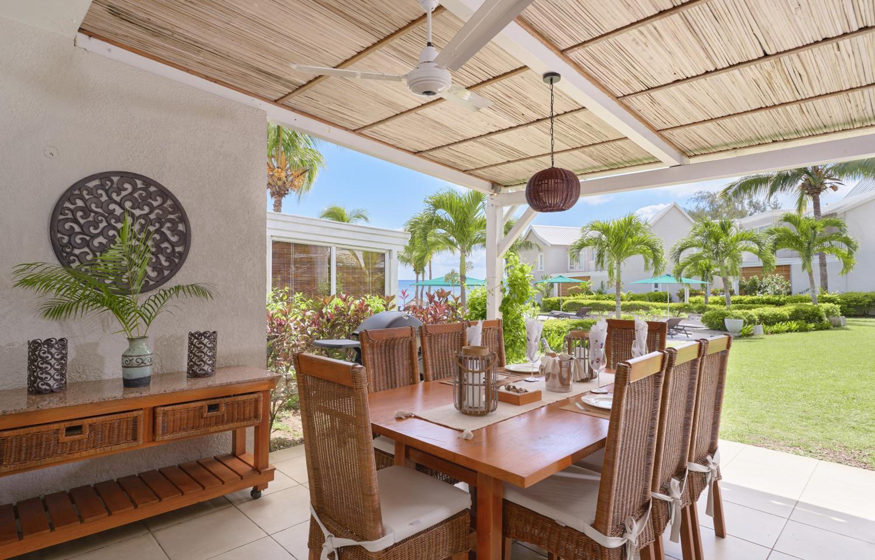 White Oaks Villas