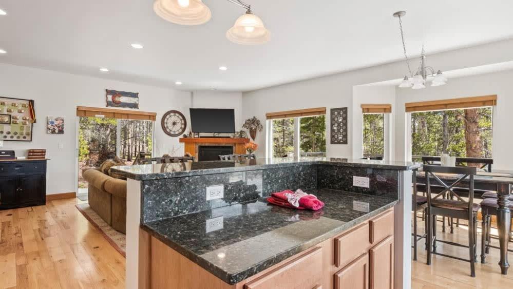 New Listing - Doc's Place - Beautiful Hot Tub Views view 3