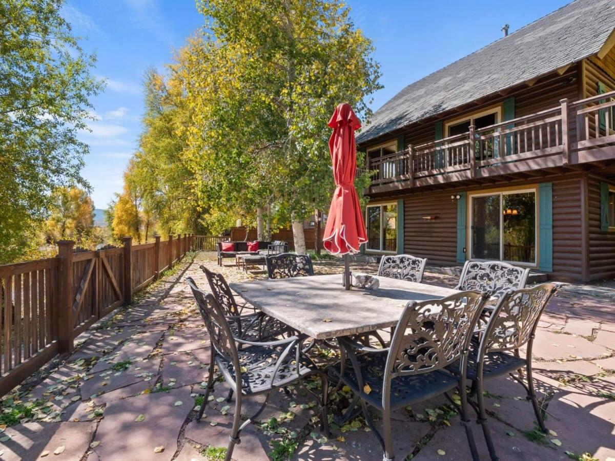 Granby river access 4br fishing cabin view 4