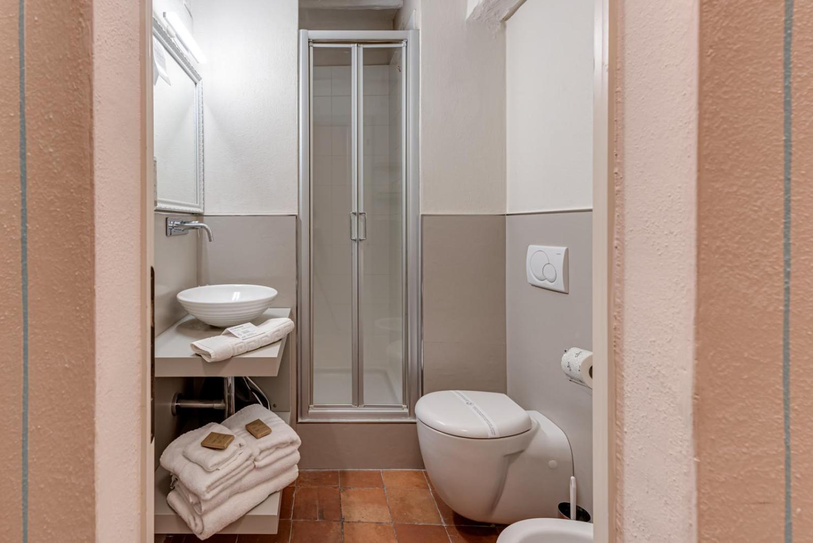 TORRE GIARDINO SEGRETO B&B- Borgo Capitano Collection - Albergo diffuso