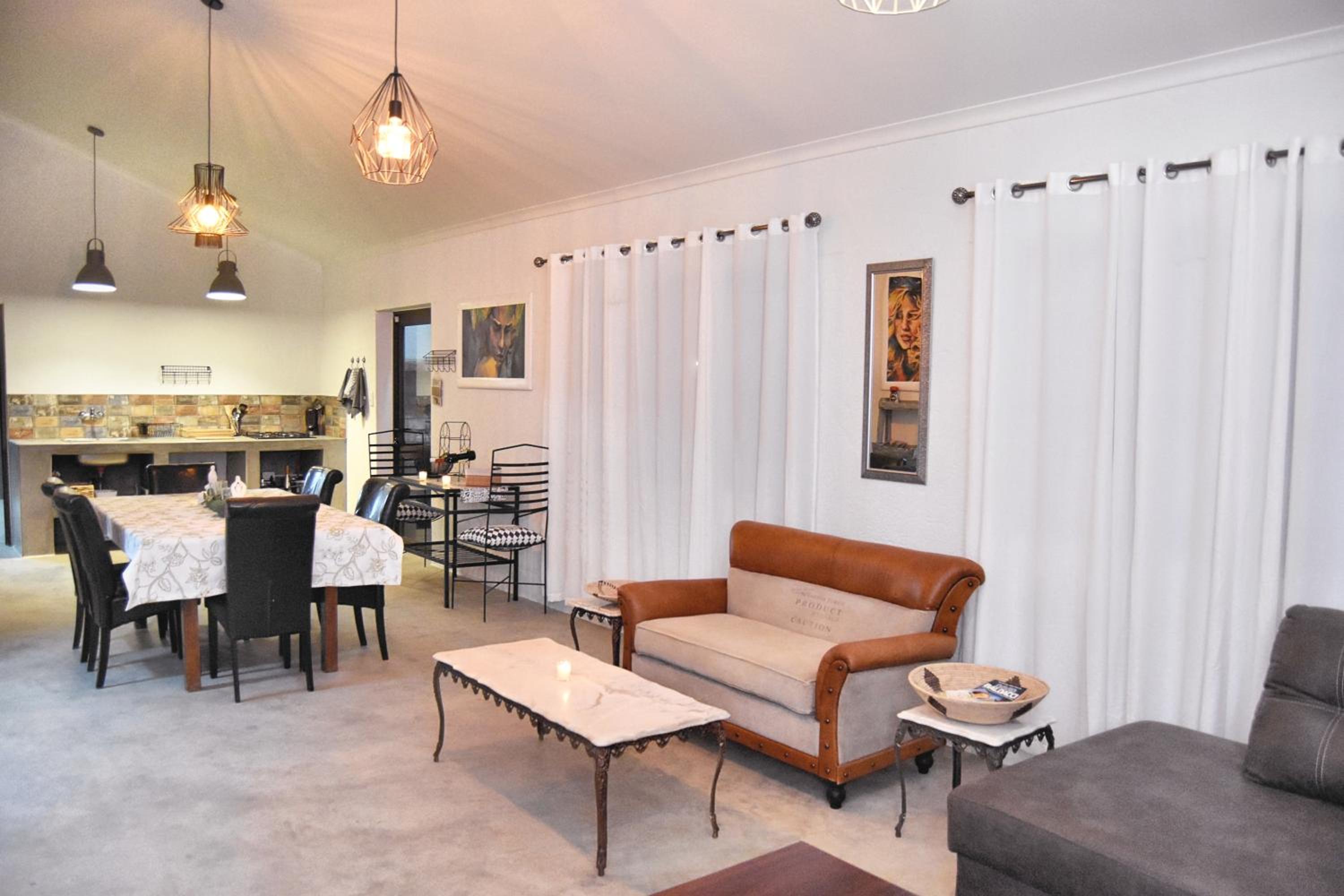 Knowhere Selfcatering Unit 2