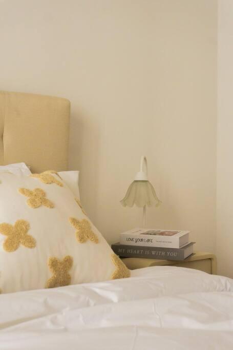 The Elements Ampang, 10 Pax Cream Cozy Home, KL