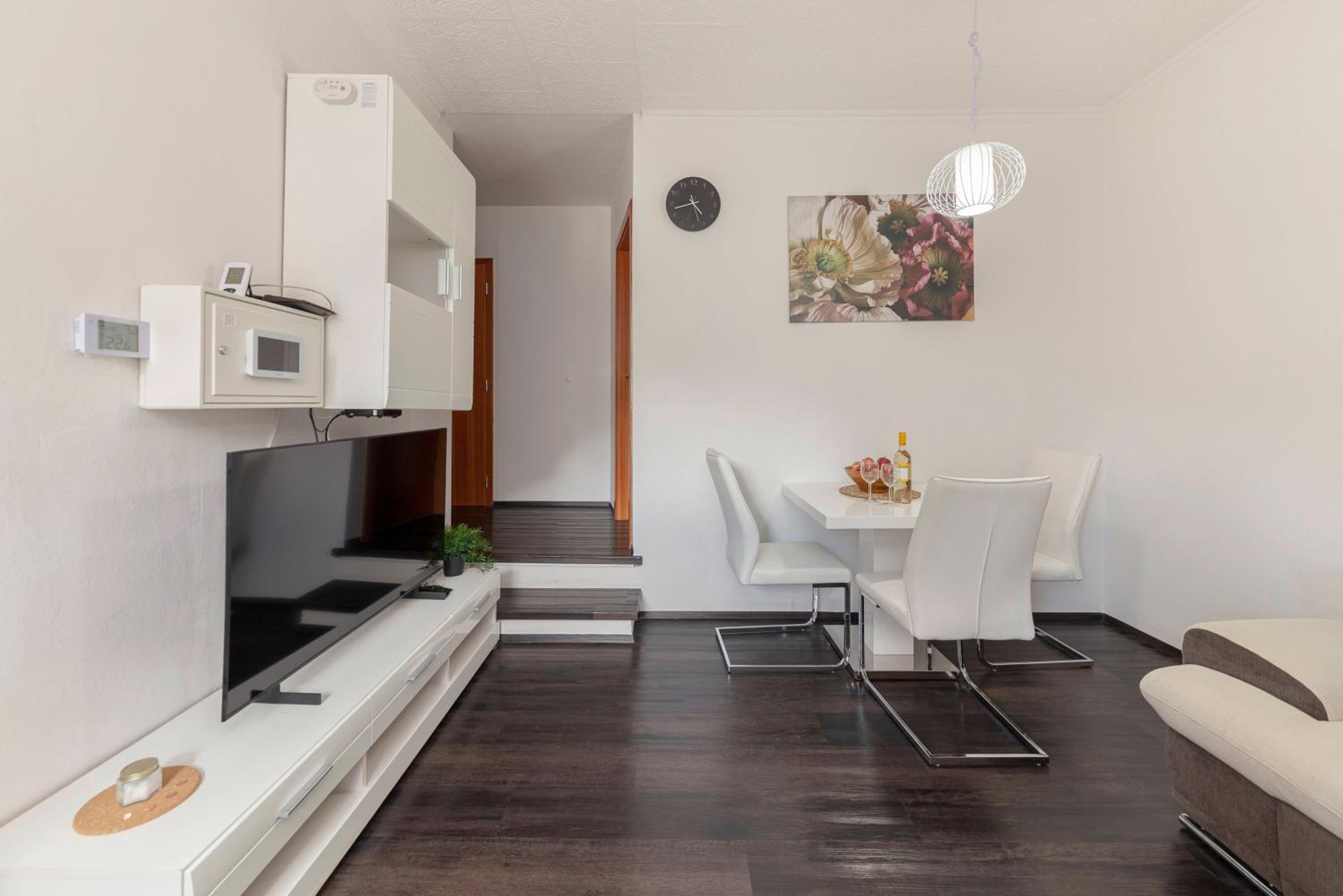 Cadys Apartment