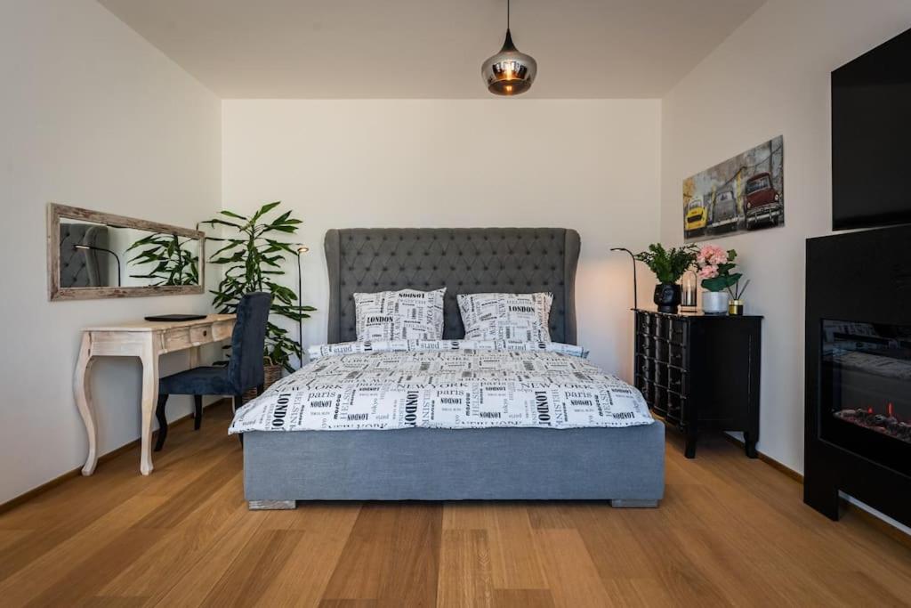 Romantic wellness apartment