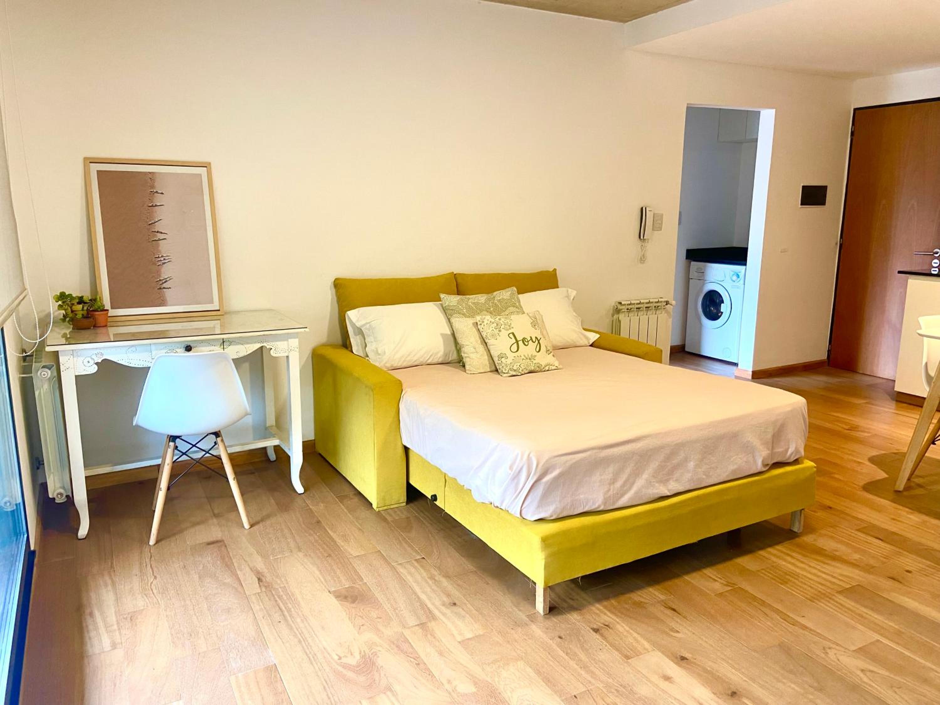 Depto Genova, Zona Norte, cochera con Reserva previa