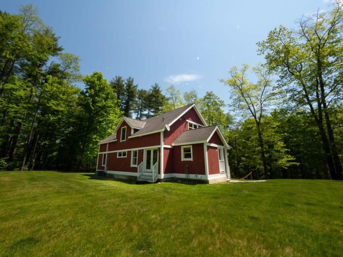 Berkshire Vacation Rentals: Peaceful Post and Beam Loft Sleeps 9 view 2