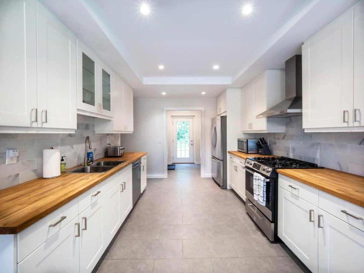 Berkshire Vacation Rentals: High End Berkshires Getaway