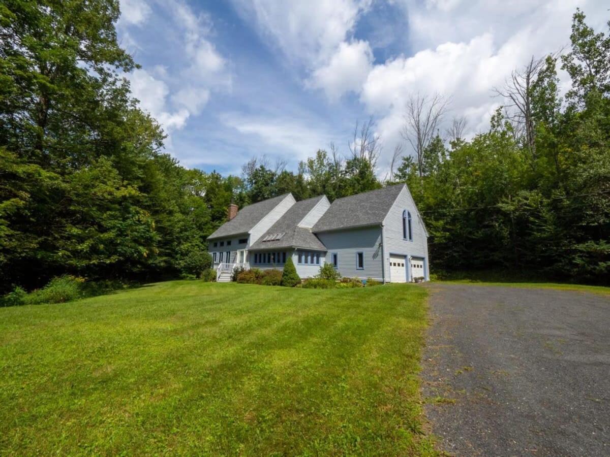 Berkshire Vacation Rentals: Pristine Home In Becket Woods view 3