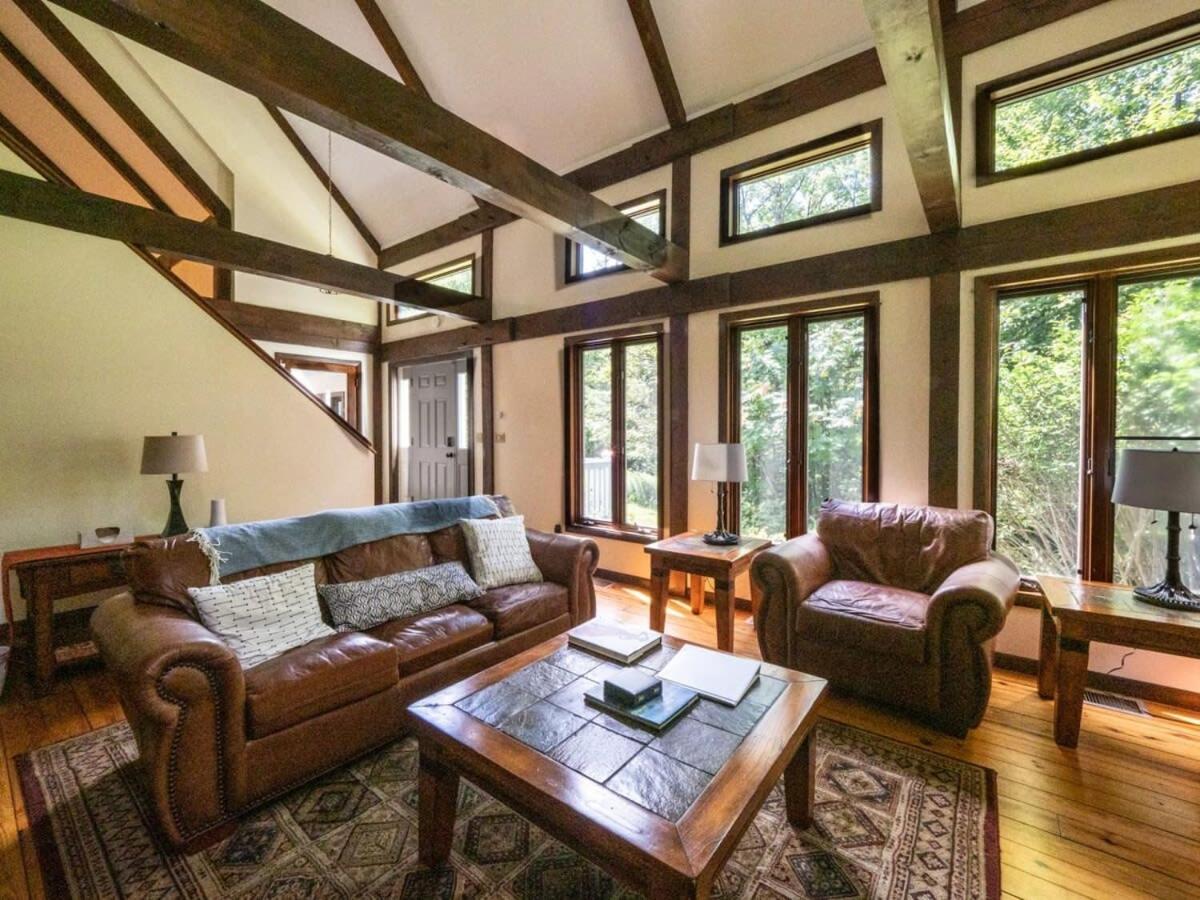 Berkshire Vacation Rentals: Pristine Home In Becket Woods view 4