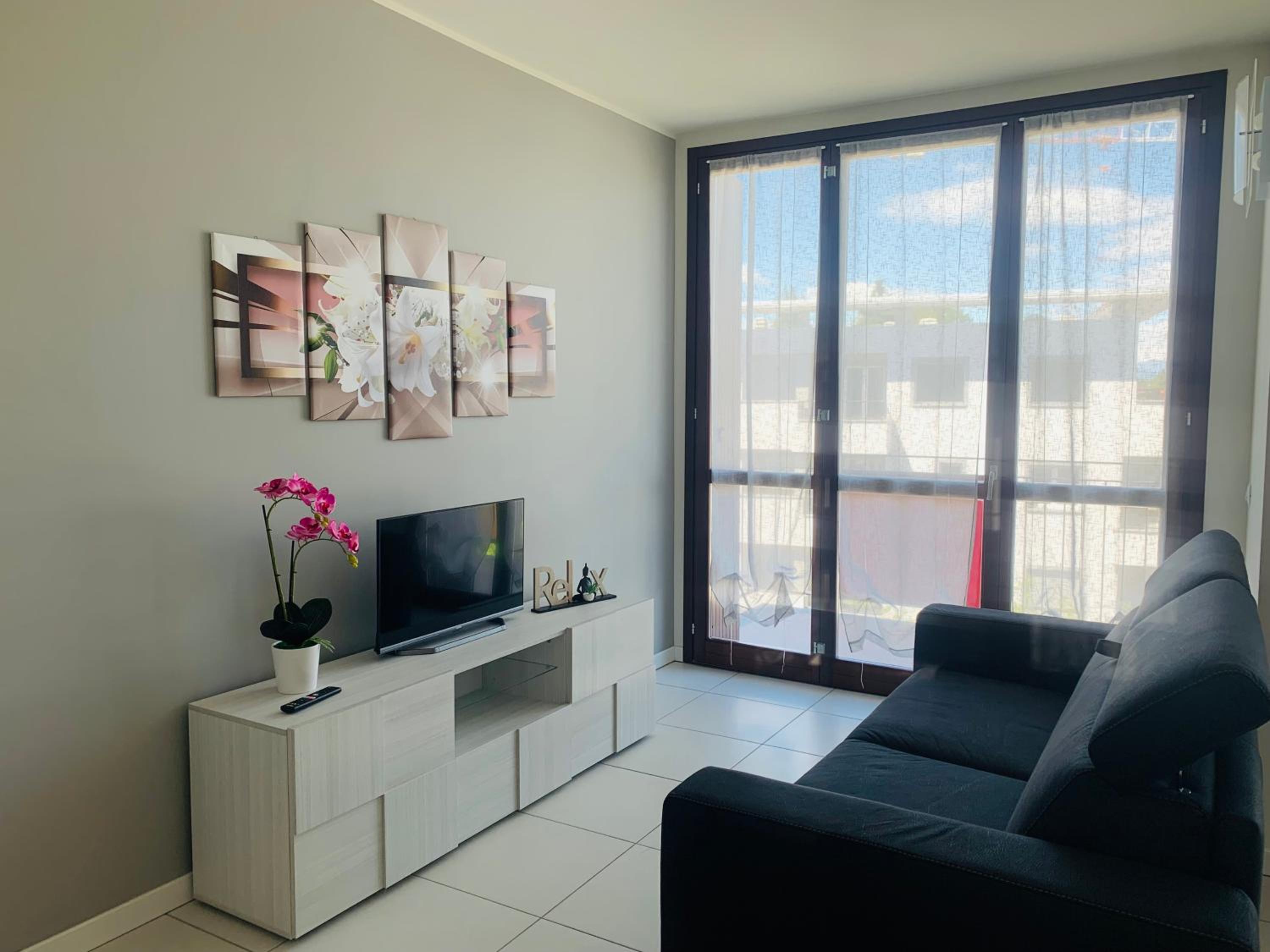 Somma Lombardo Vacations - Deny  Carol's house - Property Image 1