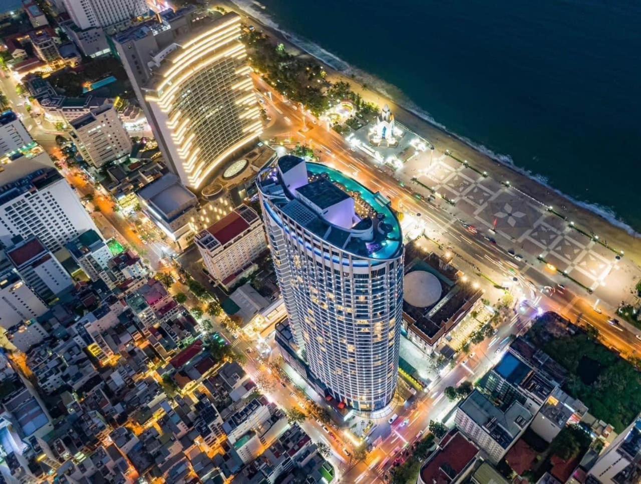 OCEANFRONT SUITES NHA TRANG view 3
