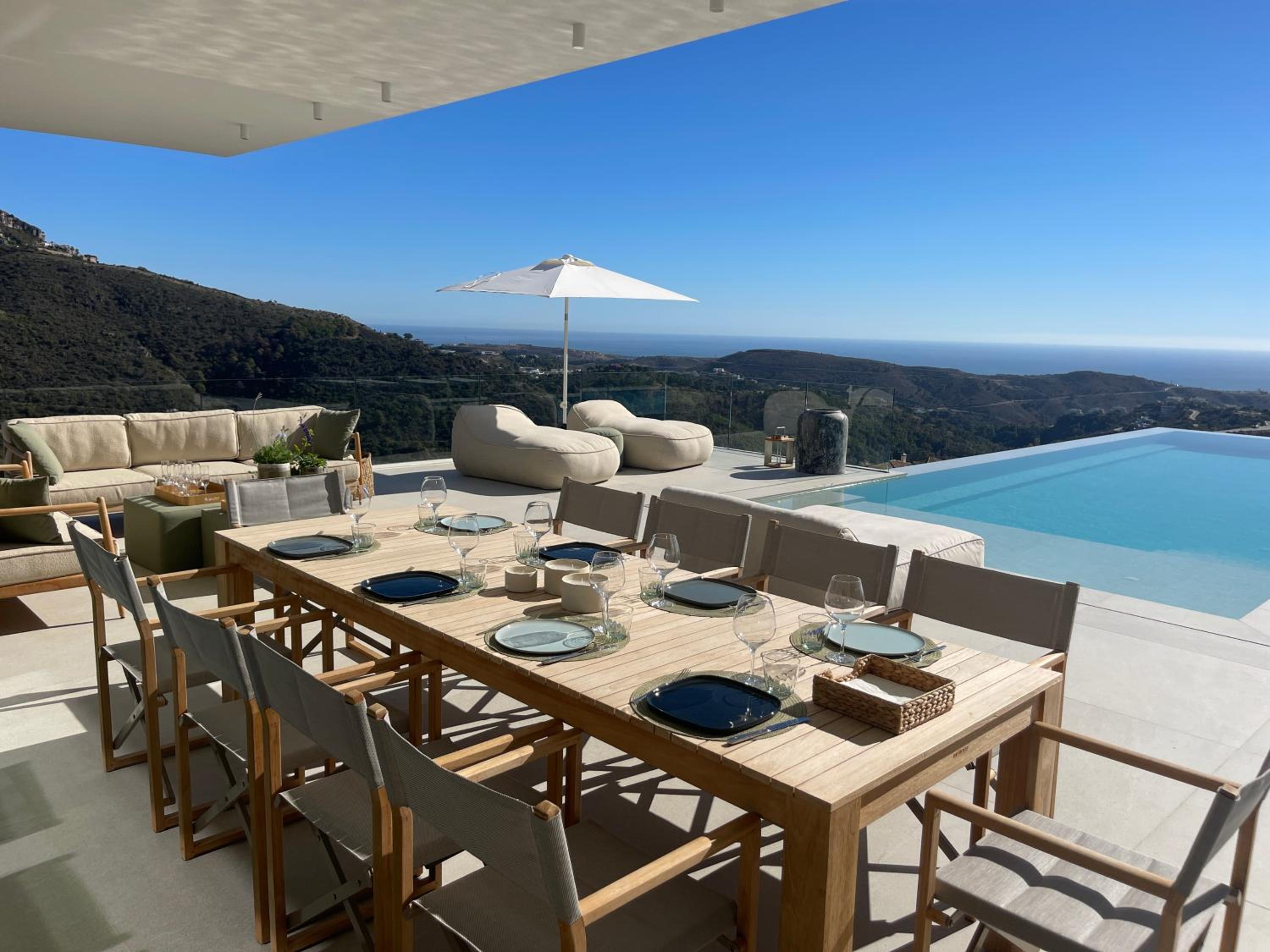 Exclusive VILLA IMAGINE MARBELLA by IMAGINEMARBELLA, breathtaking panoramic sea views heated infinity pool