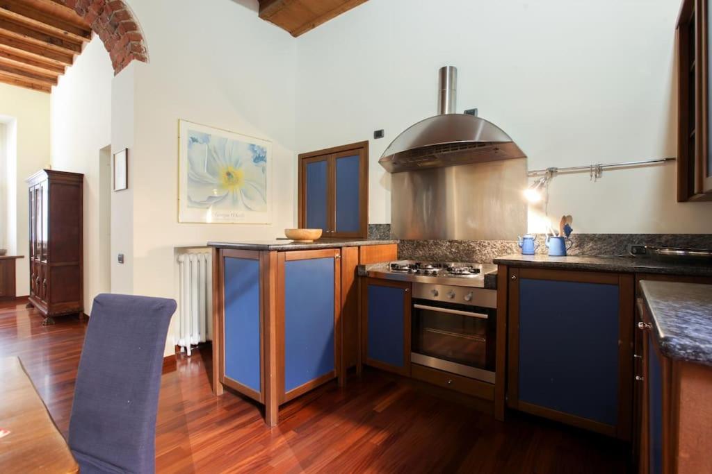 HACCA Collection - Corso Magenta, unique and charming 2BR apartment