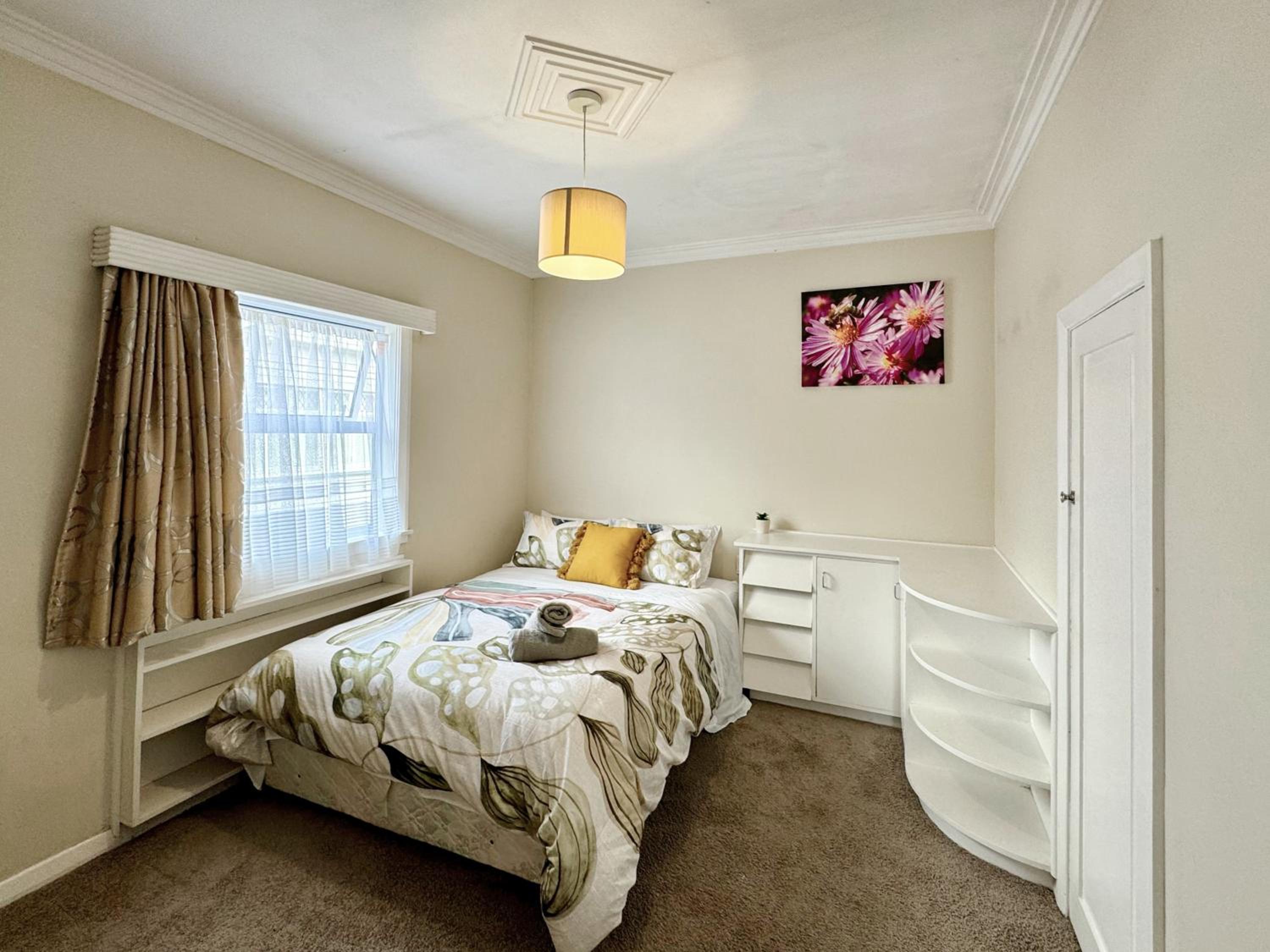 Central Hutt , Cozy Home