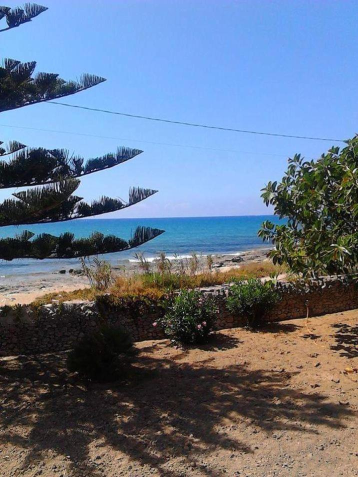 Casa Panarea - Villetta indipendente sul mare