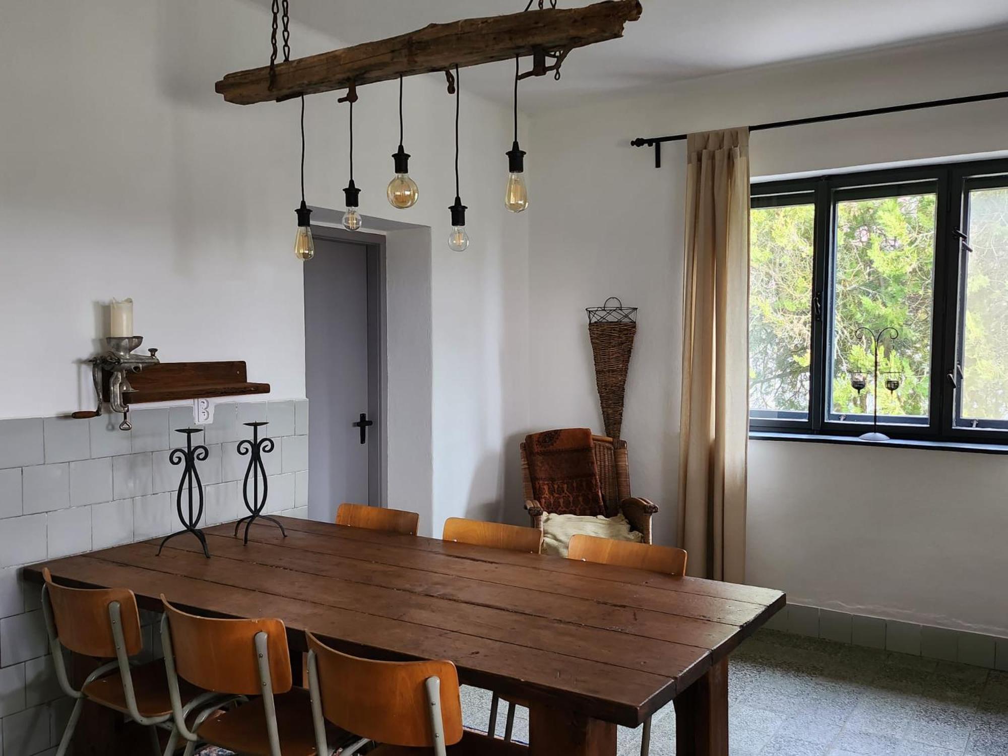 Moongardenhouse