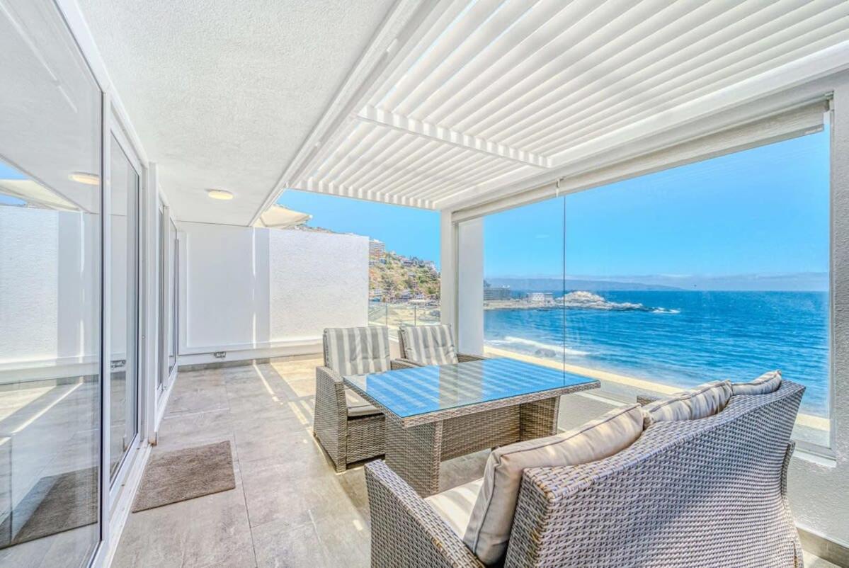 Infinite Coast 2BR with pool & free parking