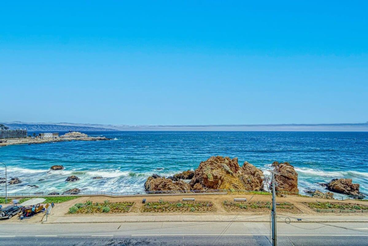 Infinite Coast 2BR with pool & free parking