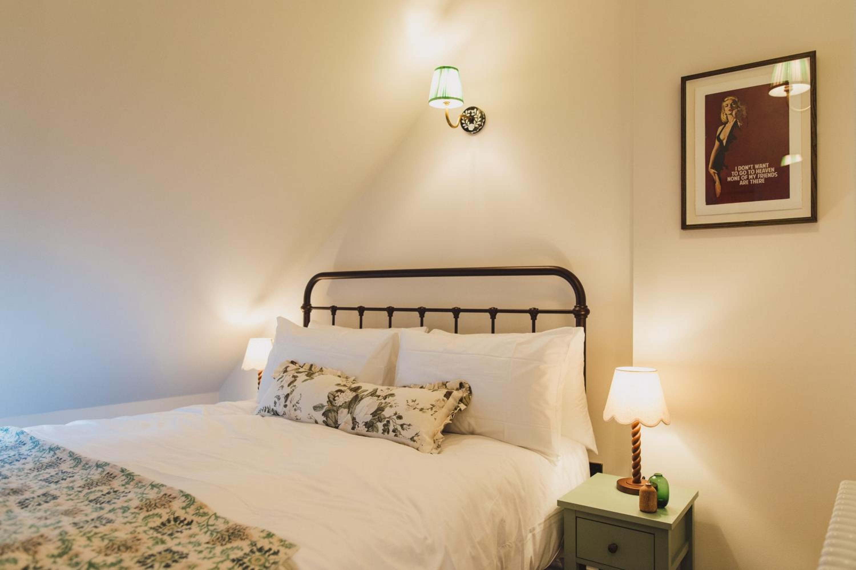 Buckingham Mews_Flint Cottage 1 view 2